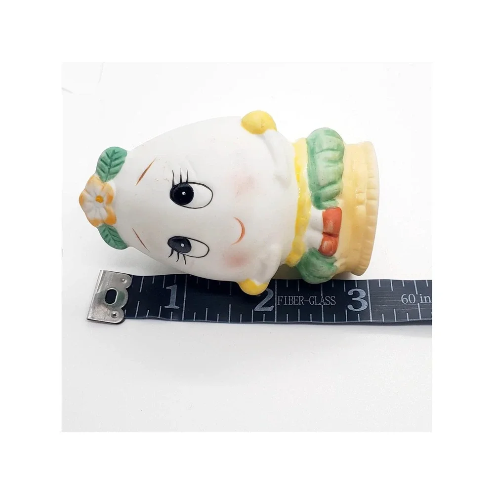 Lefton vintage egg